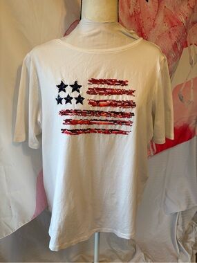 Chico's White Short-Sleeve Tee with Red and Navy Sequin Flag XL